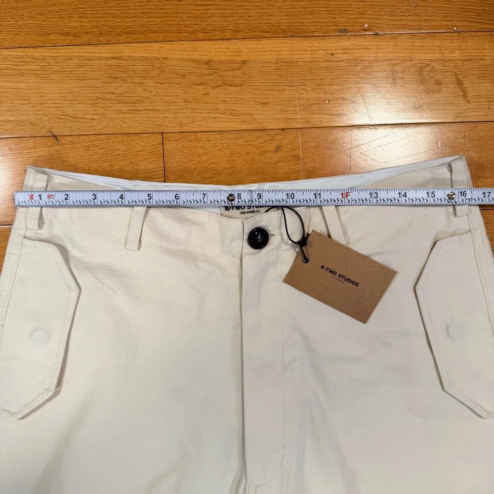 *NWT* K-Two Studios‎ Cream Ripstop Wide Leg Cargo Pants Mens Medium